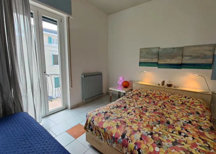 Al Mercato: В'яреджо